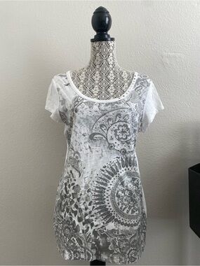 Rxb Women's White & Gray paisley Printed Top